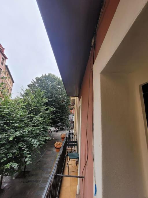 Piso Boutique A Un Minuto Del Casco Viejo Apartment Bilbao Exterior foto